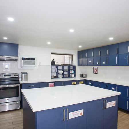 Samesun Toronto Hostel ภายนอก รูปภาพ
