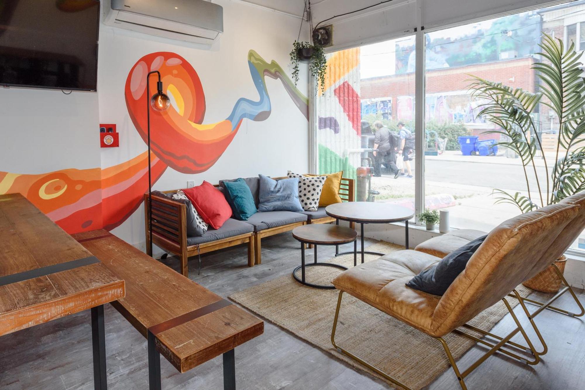 Samesun Toronto Hostel ภายนอก รูปภาพ