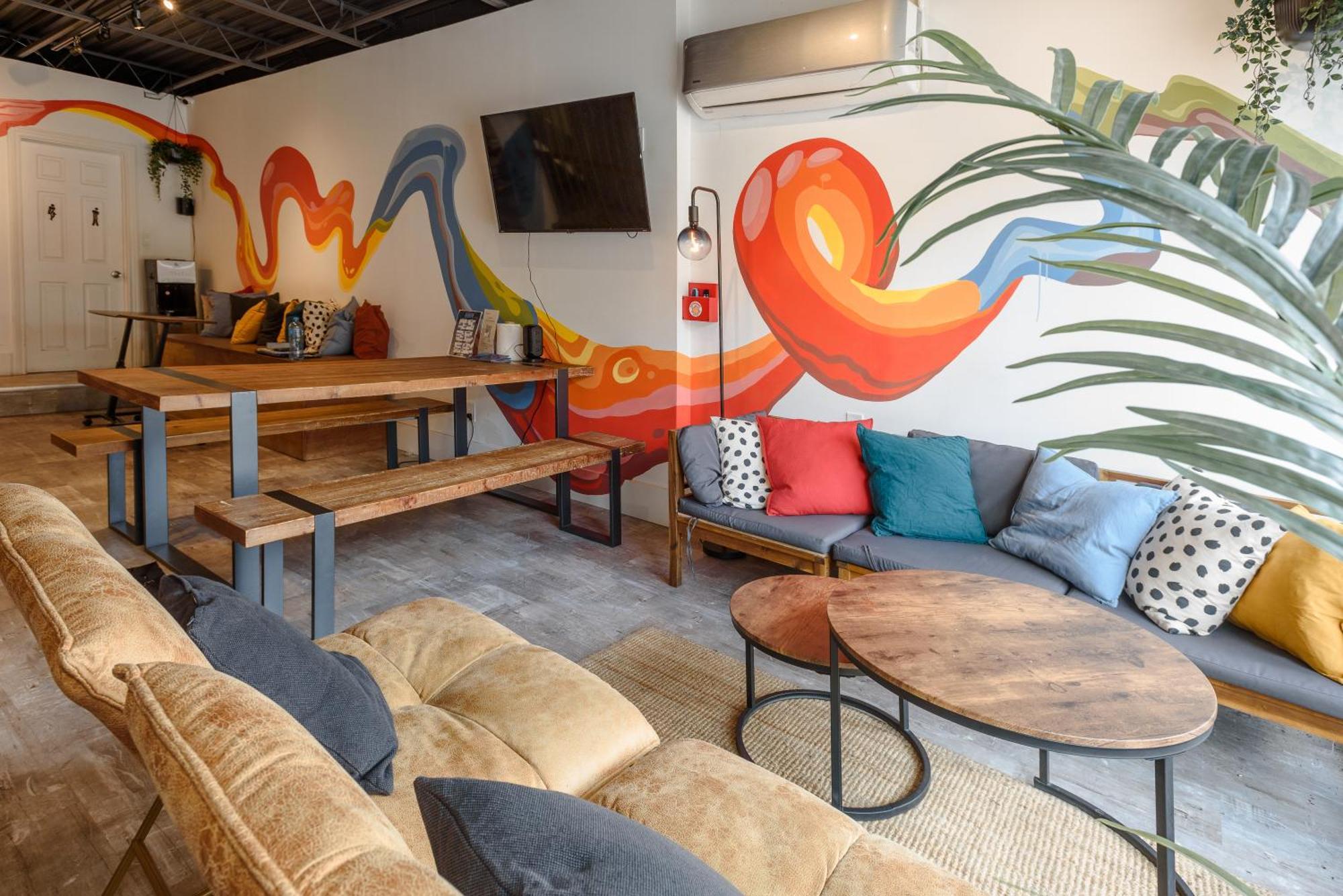 Samesun Toronto Hostel ภายนอก รูปภาพ